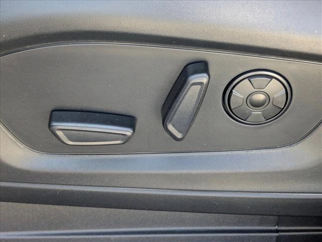 2025 Ford Explorer ST photo 3