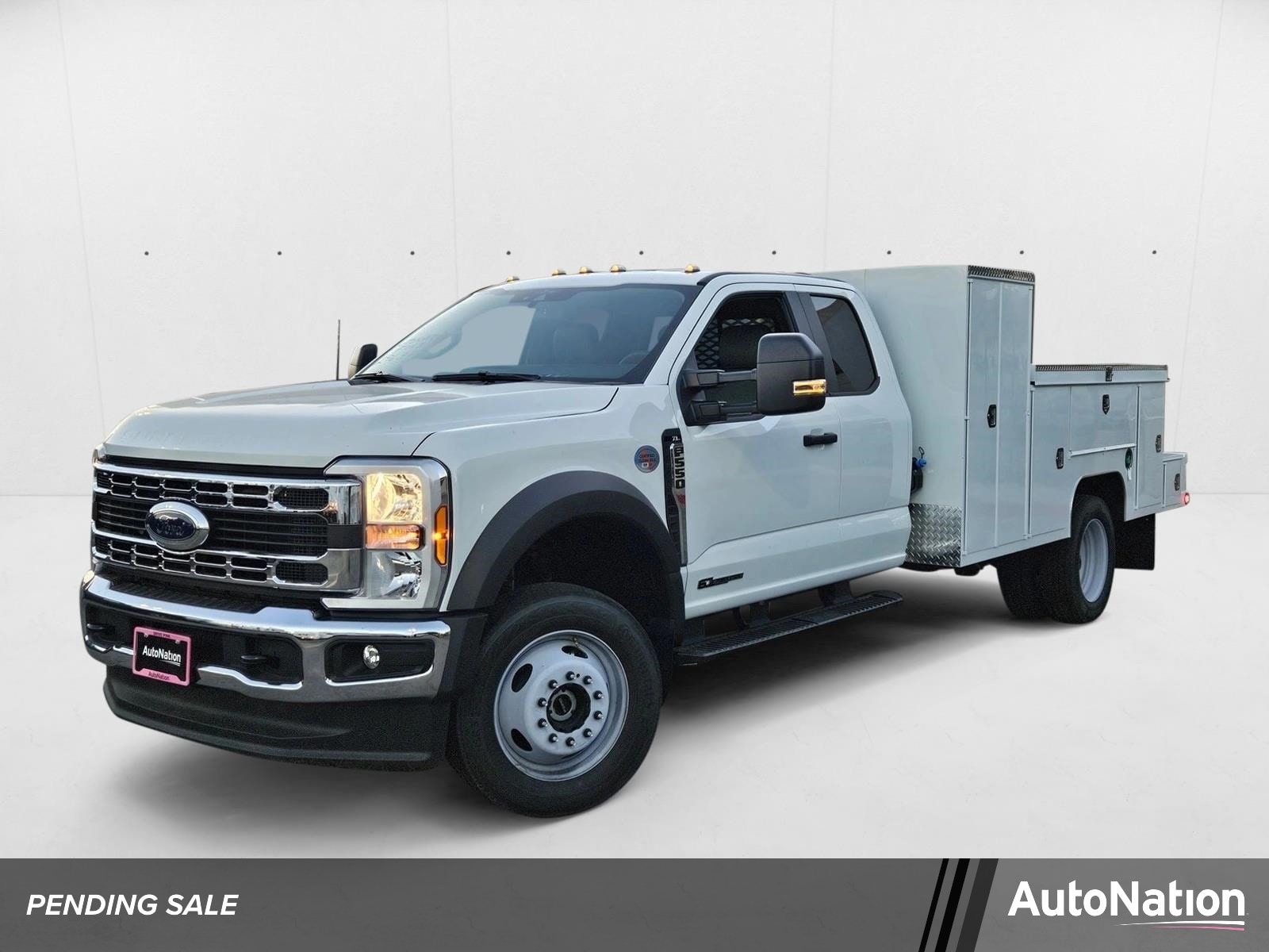 2025 Ford Super Duty F-550 DRW