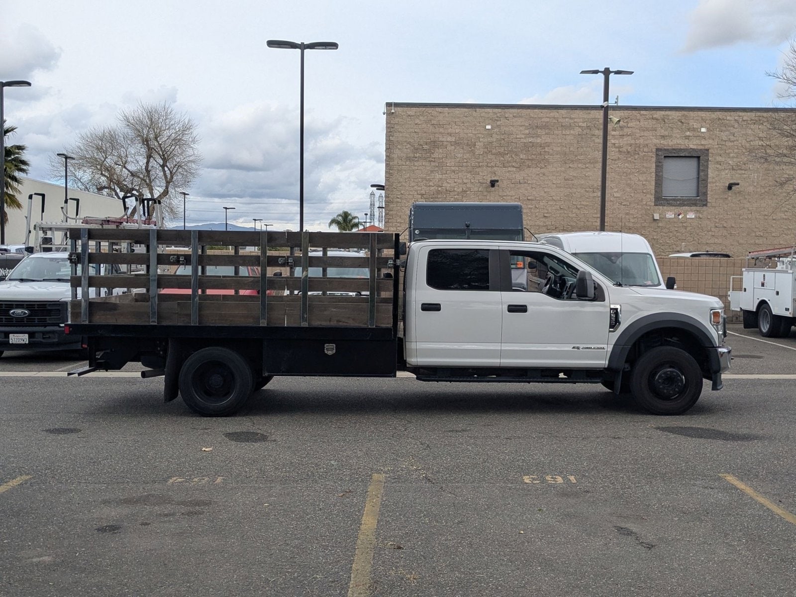 2021 Ford F-550 Chassis XL photo 4