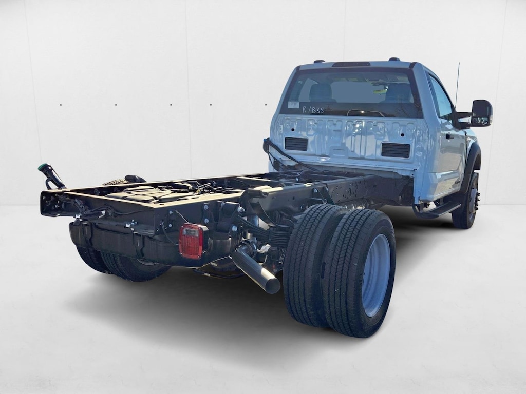 New 2025 Ford F-450 Chassis XL Truck Regular Cab