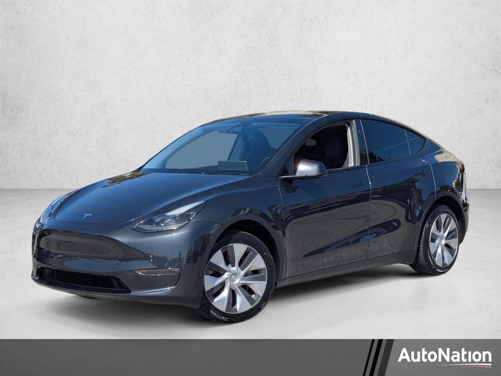 2024 Tesla Model Y Long Range Dual Motor All-Wheel Drive's photo