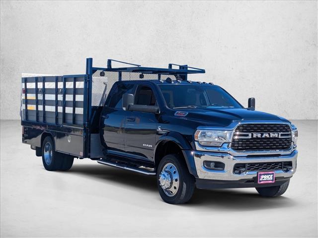 2022 Ram 5500 SLT photo 3