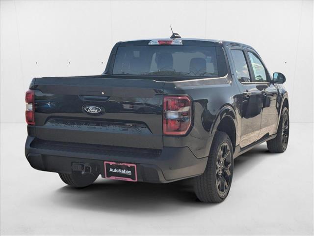 2025 Ford Maverick XLT photo 2