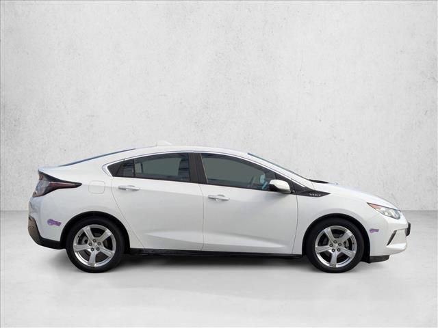 2019 Chevrolet Volt LT photo 4