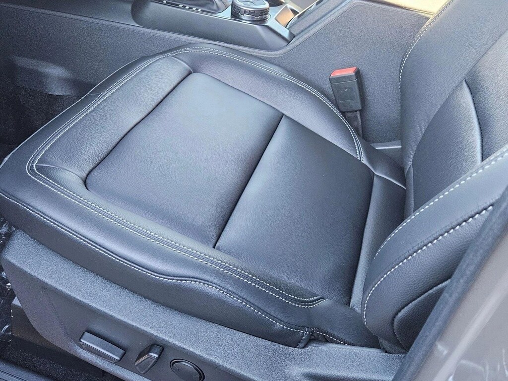 New 2025 Ford Bronco Outer Banks SUV