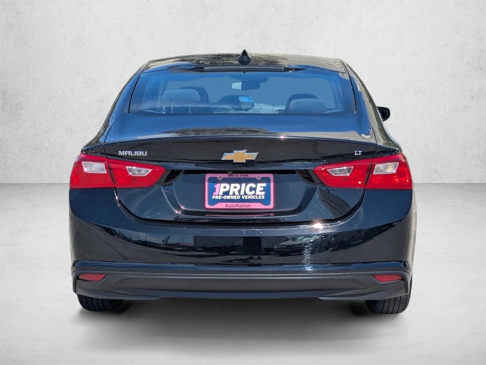 2023 Chevrolet Malibu LT photo 6
