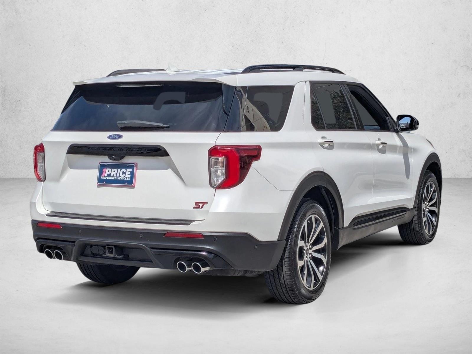 2020 Ford Explorer ST photo 4