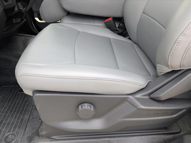 2024 Ford F-550 XL photo 4