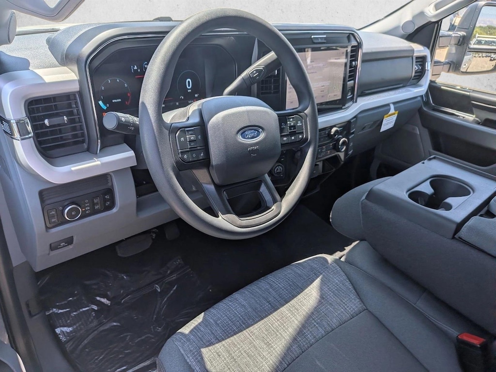 New 2026 Ford F-250 XLT Truck Crew Cab