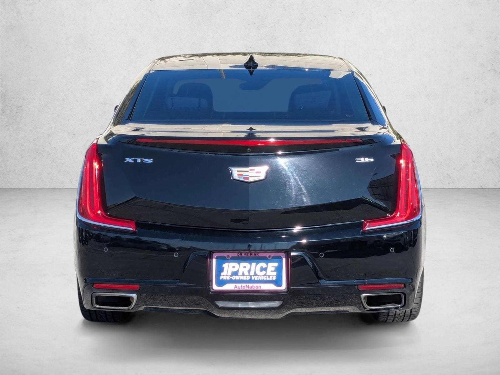 2018 CADILLAC XTS Premium Luxury photo 6