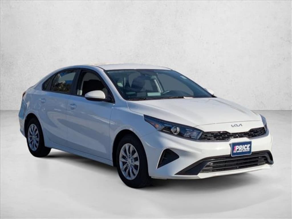 Used 2024 Kia Forte LX Sedan