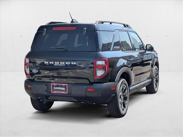 2025 Ford Bronco Sport Outer Banks photo 2