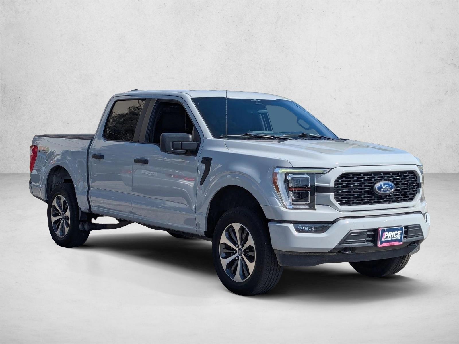 2023 Ford F-150 XL photo 3