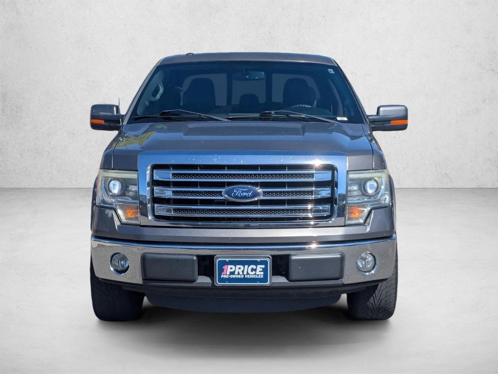 2013 Ford F-150 Lariat photo 2