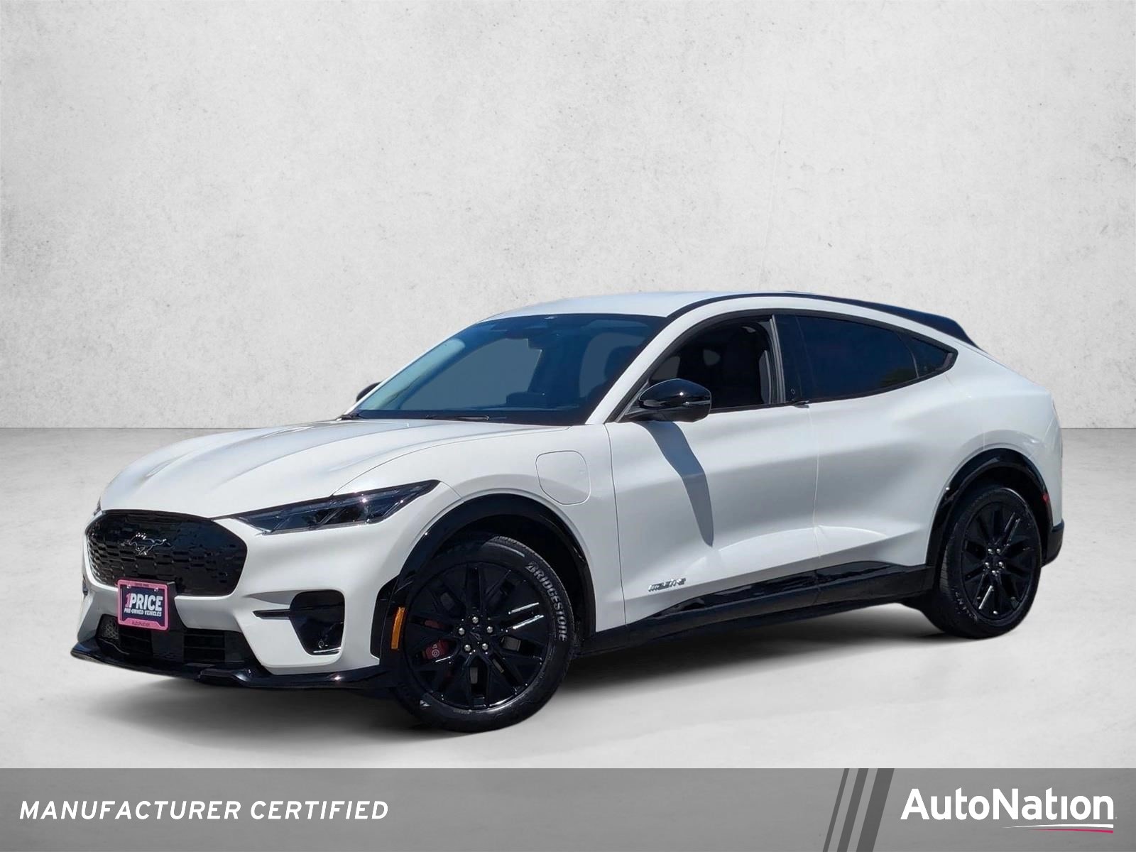 2025 Ford Mustang-Mach-e Premium's photo