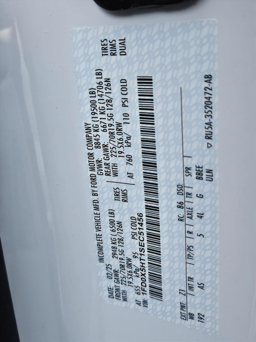 2025 Ford F-550 Super Duty Chassis Cab XL - Photo 16