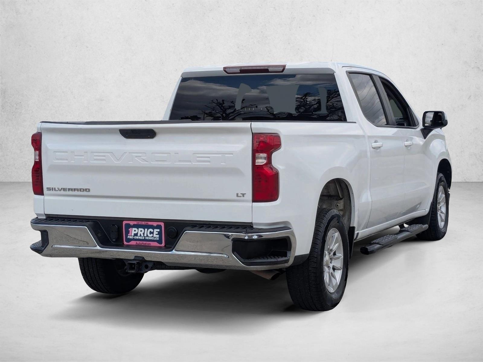 2021 Chevrolet Silverado 1500 LT photo 5