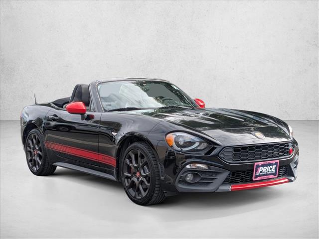 2019 Fiat 124 Spider Abarth photo 3