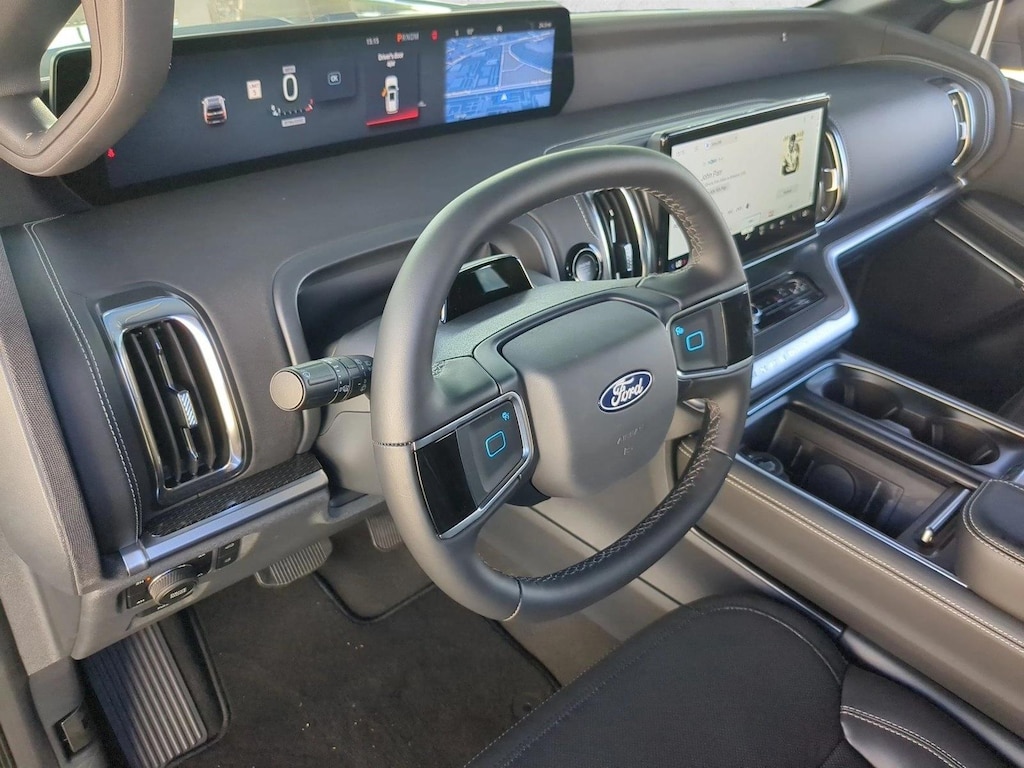 New 2027 Ford Expedition Platinum SUV