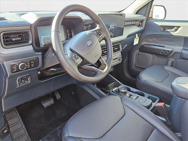 2025 Ford Maverick Lariat photo 3