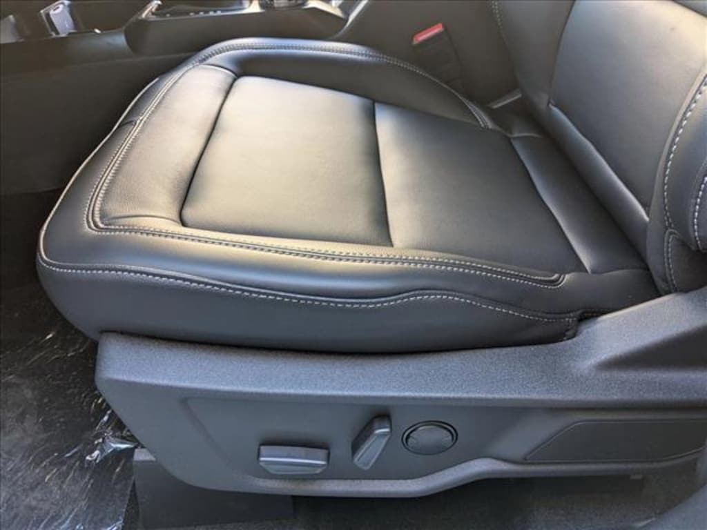 New 2025 Ford Bronco Outer Banks SUV