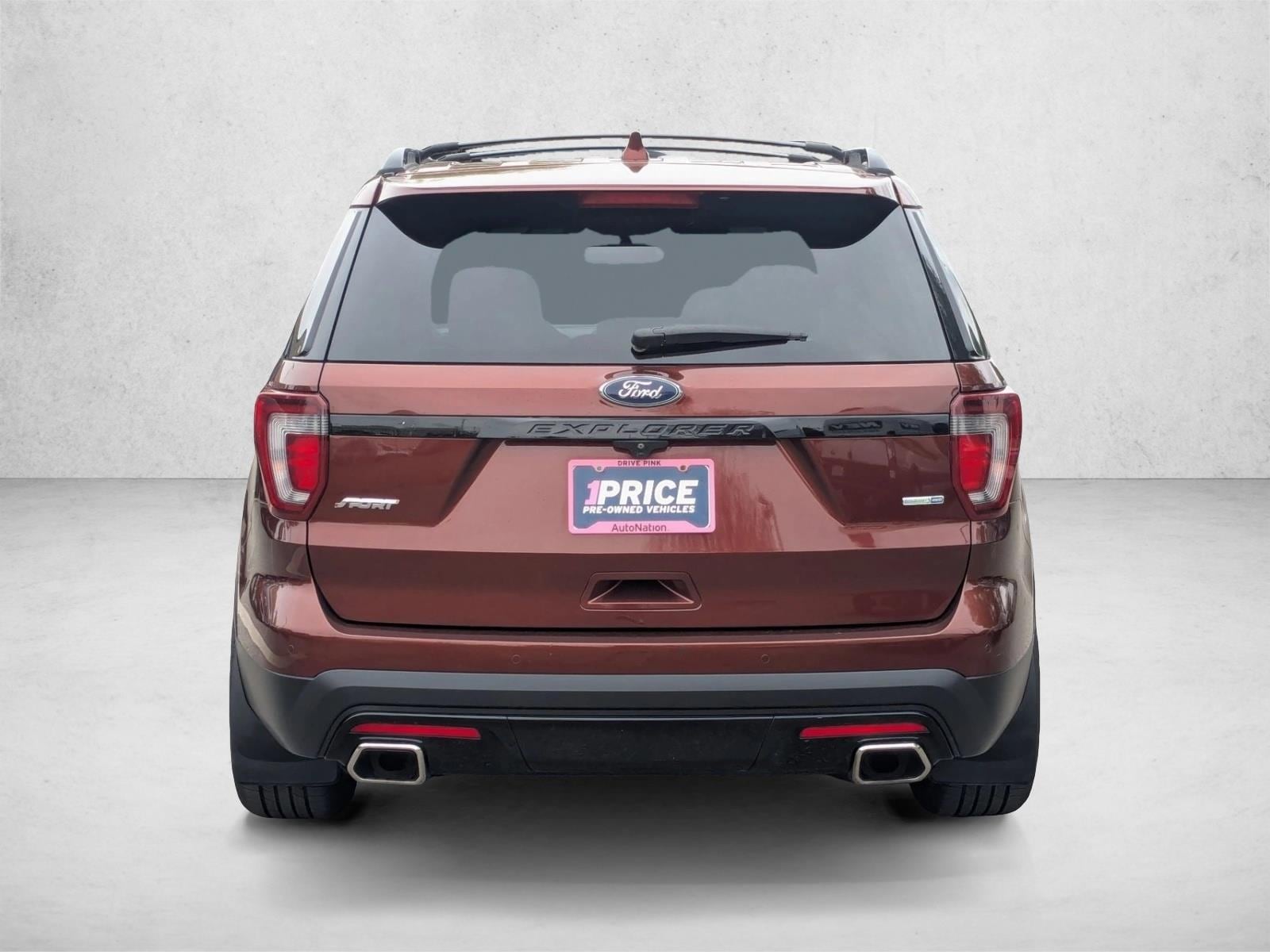 2016 Ford Explorer Sport photo 6