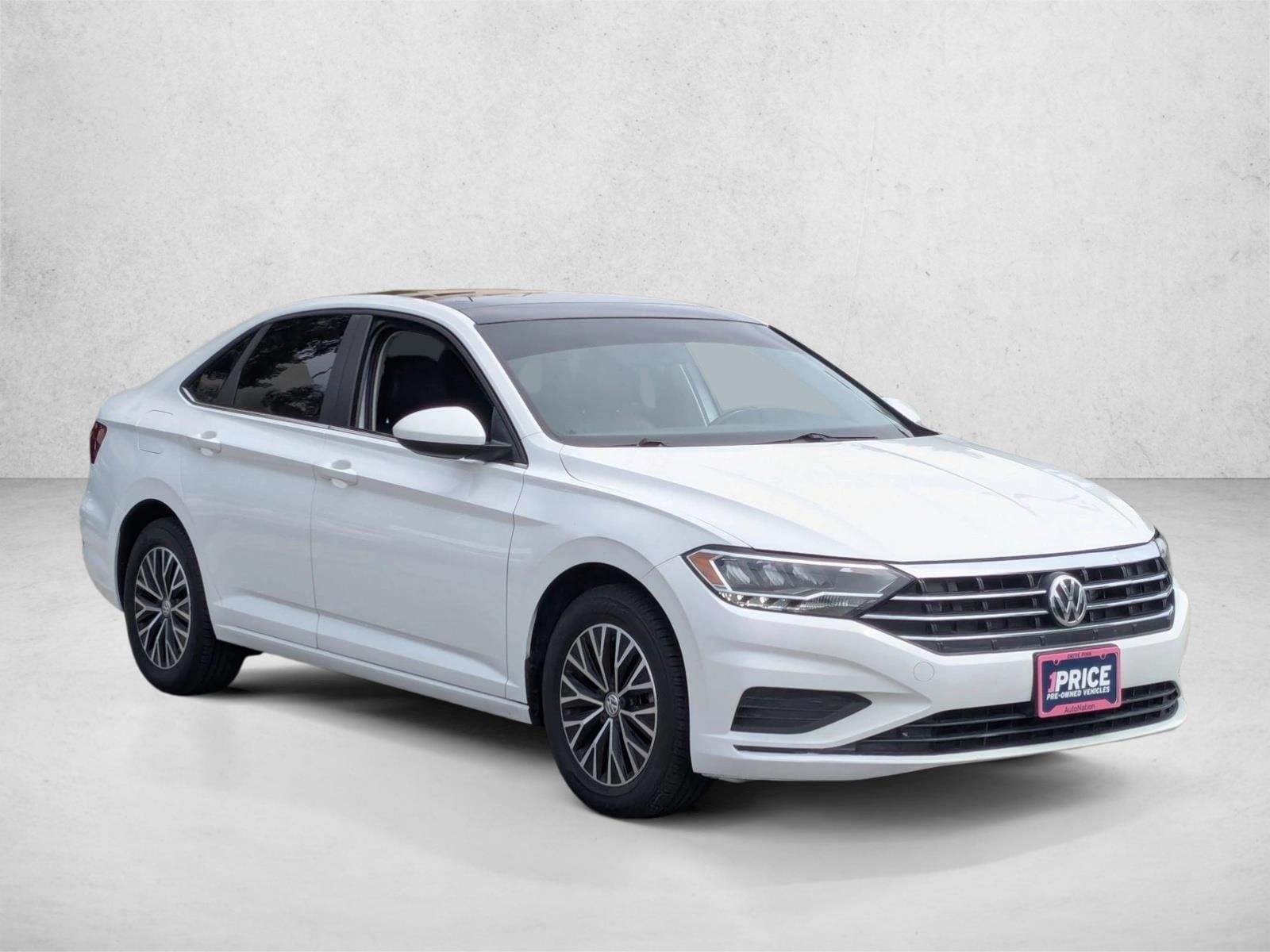 2019 Volkswagen Jetta SE photo 2