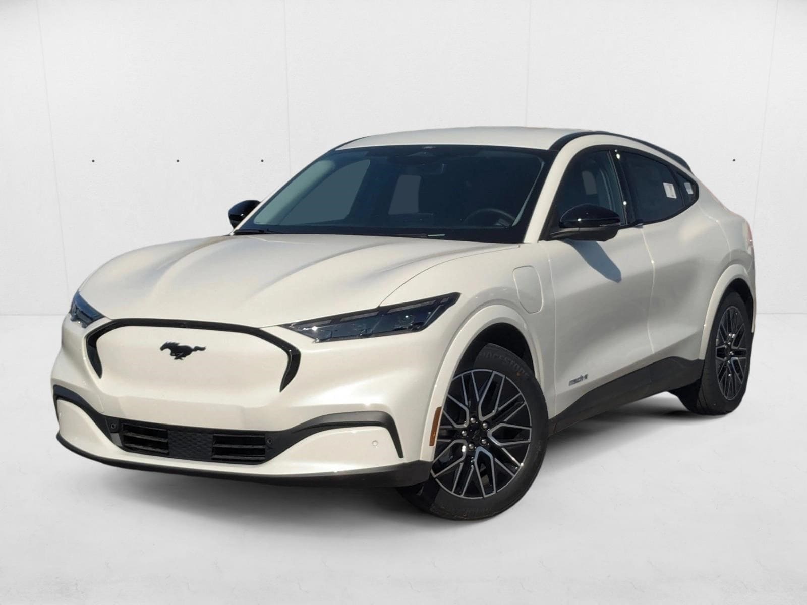 2025 Ford Mustang Mach-E Premium RWD's photo