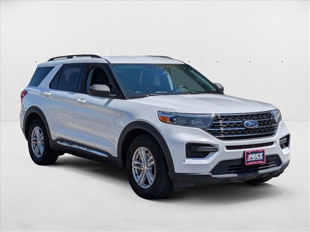 2020 Ford Explorer XLT photo 3