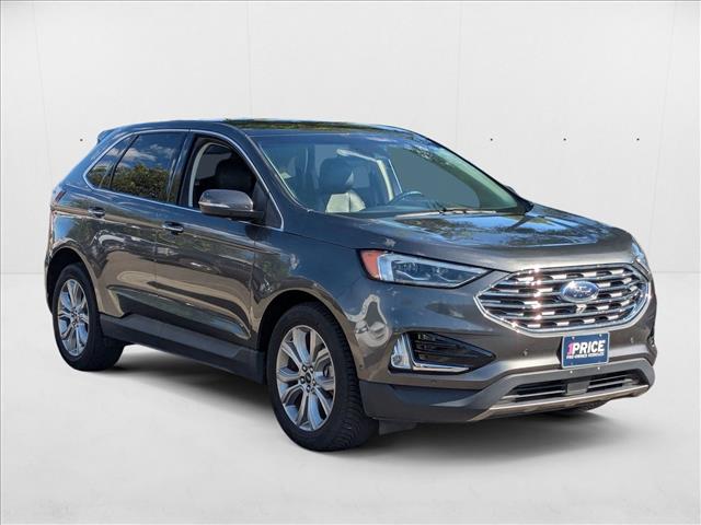 2019 Ford Edge Titanium photo 3