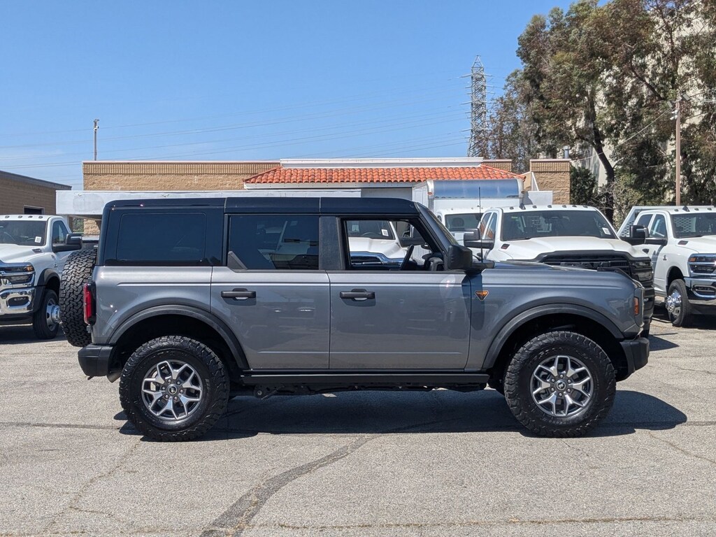 Certified 2025 Ford Bronco Badlands SUV