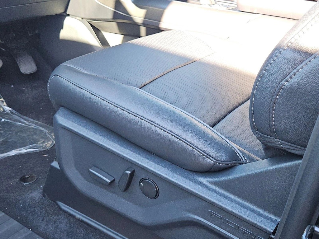 New 2026 Ford F-150 LARIAT Truck SuperCrew Cab