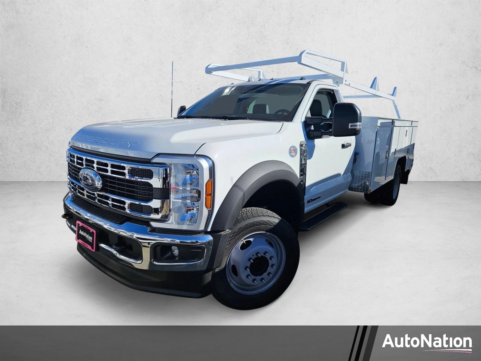 2026 Ford F-450 XL Regular Cab 169-In DRW's photo
