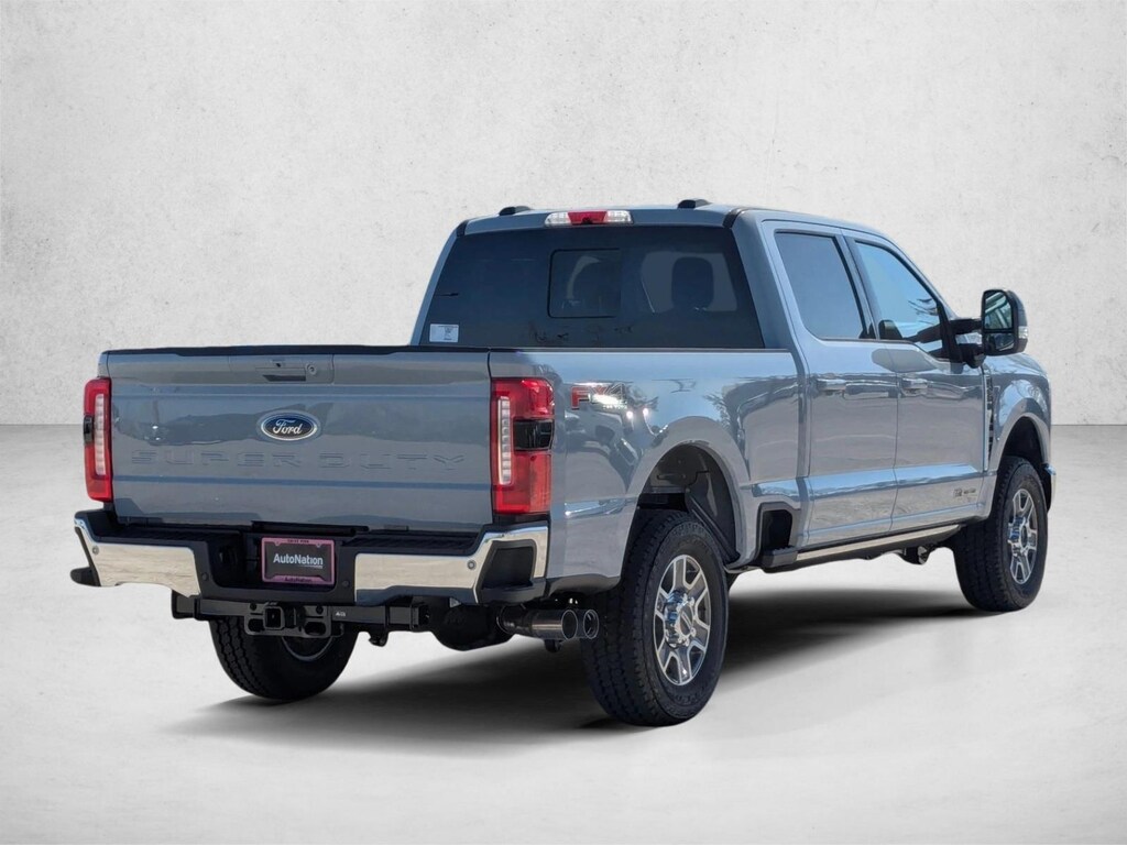 New 2026 Ford F-250 LARIAT Truck Crew Cab