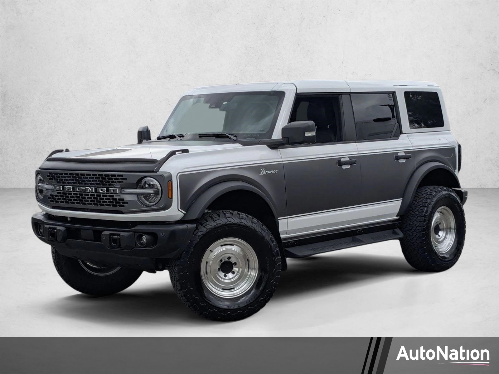 2025 Ford Bronco Badlands 4x4's photo