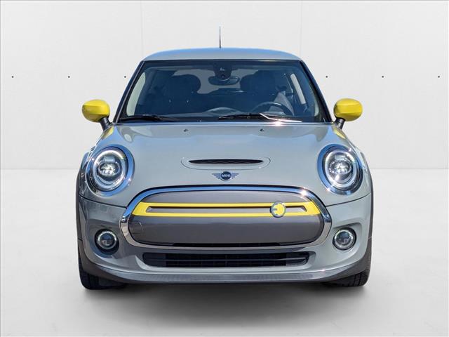 Used 2021 MINI Hardtop 2 Door SE with VIN WMWXP3C0XM2N43919 for sale in Santa Clarita, CA
