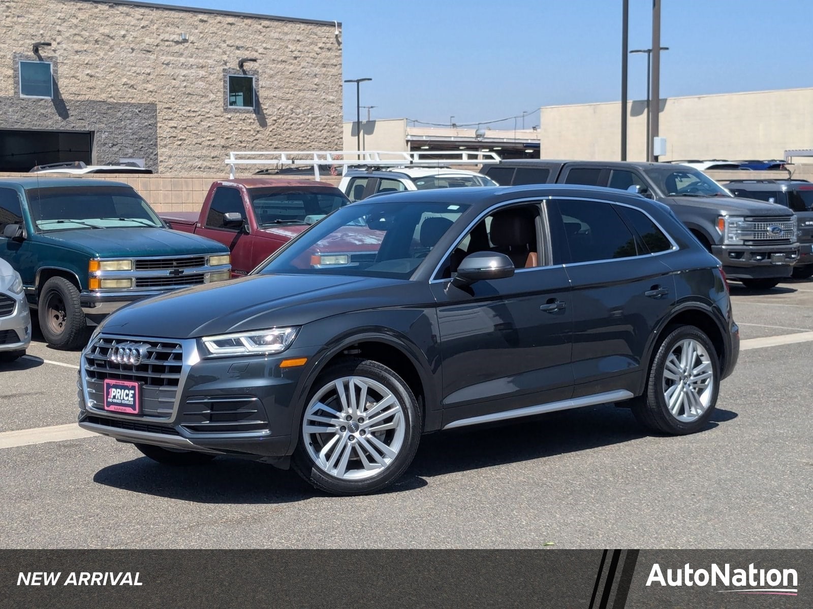 2019 Audi Q5 2.0T quattro S tronic Premium Plus's photo
