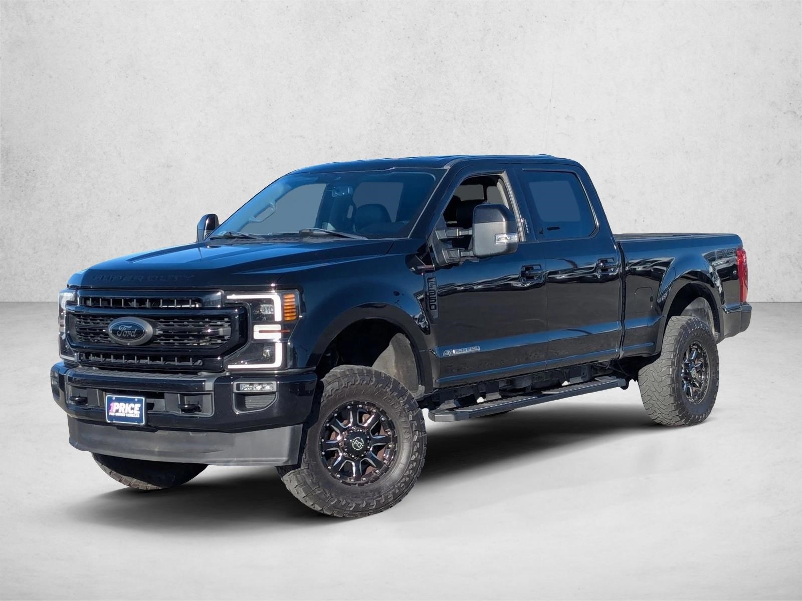 2021 Ford F-350 Super Duty Lariat's photo