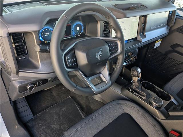 2025 Ford Bronco Big Bend photo 3