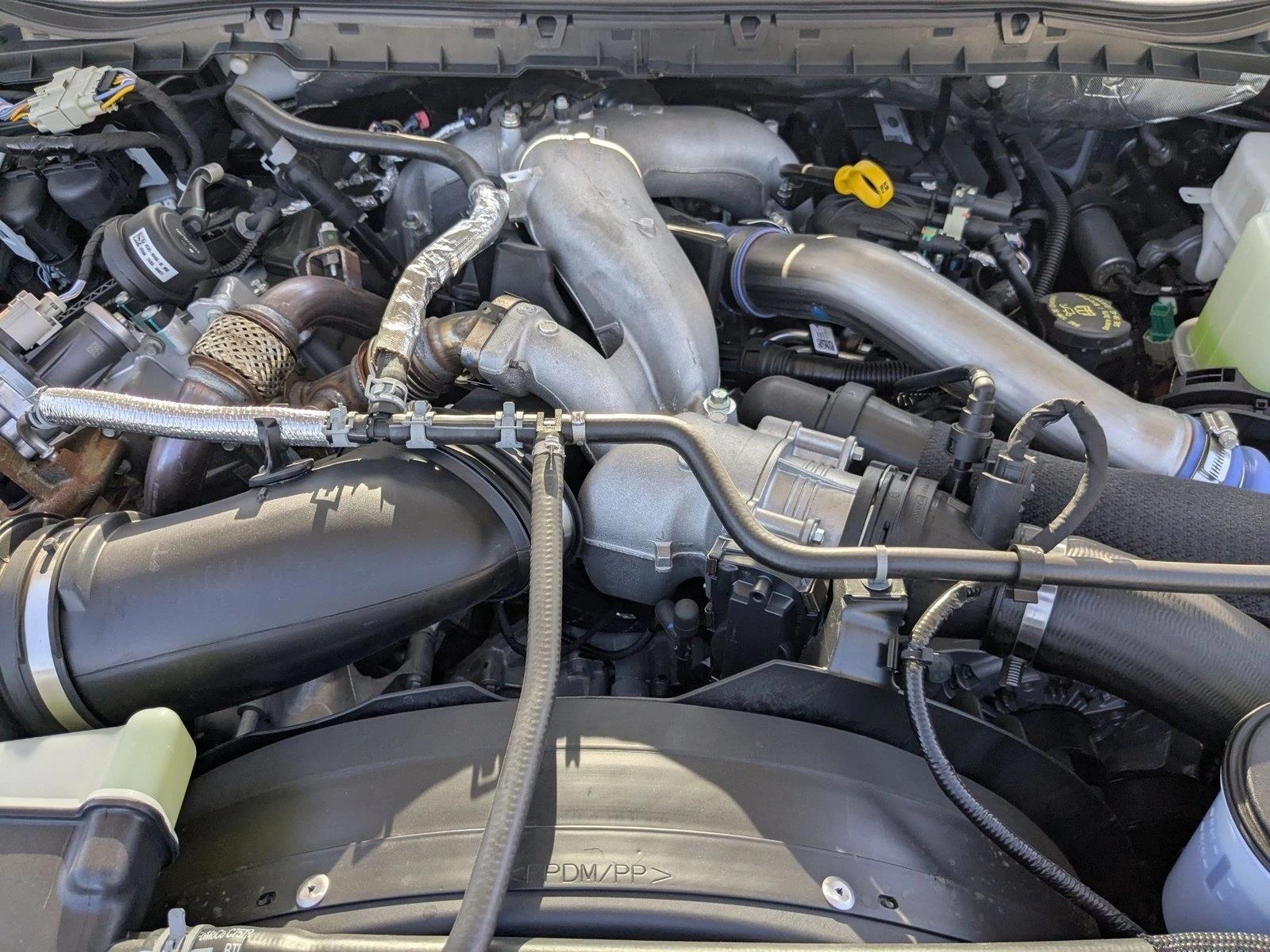 2025 Ford F-550 Super Duty Chassis Cab XL - Photo 16