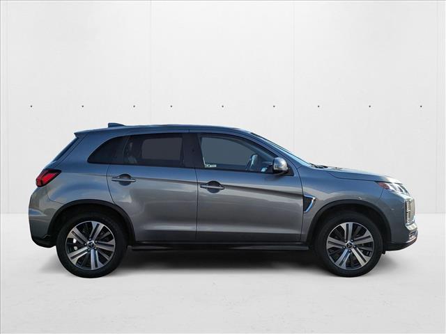 2022 Mitsubishi Outlander Sport SE photo 4