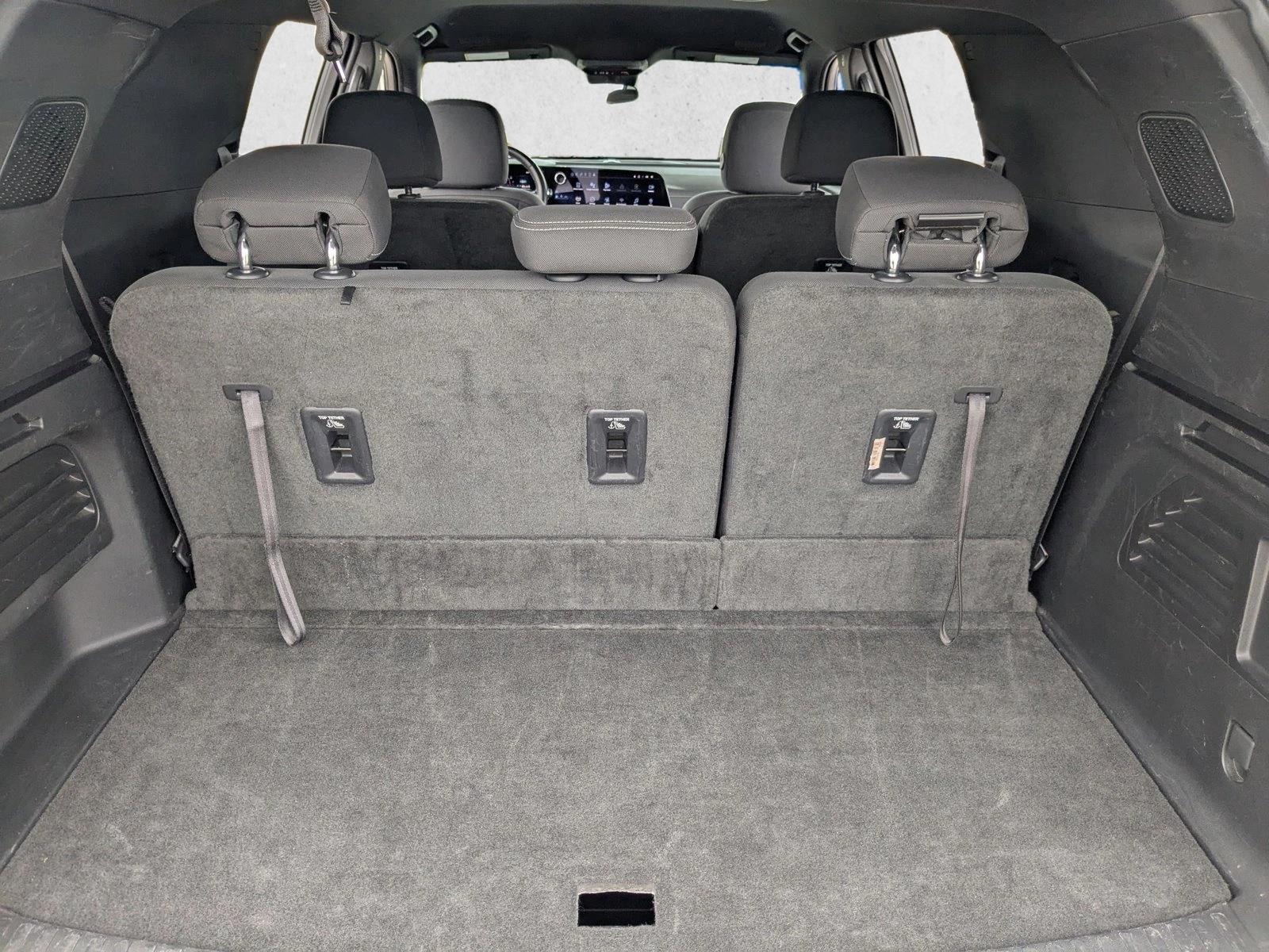 2024 Chevrolet Traverse AWD LT photo 5