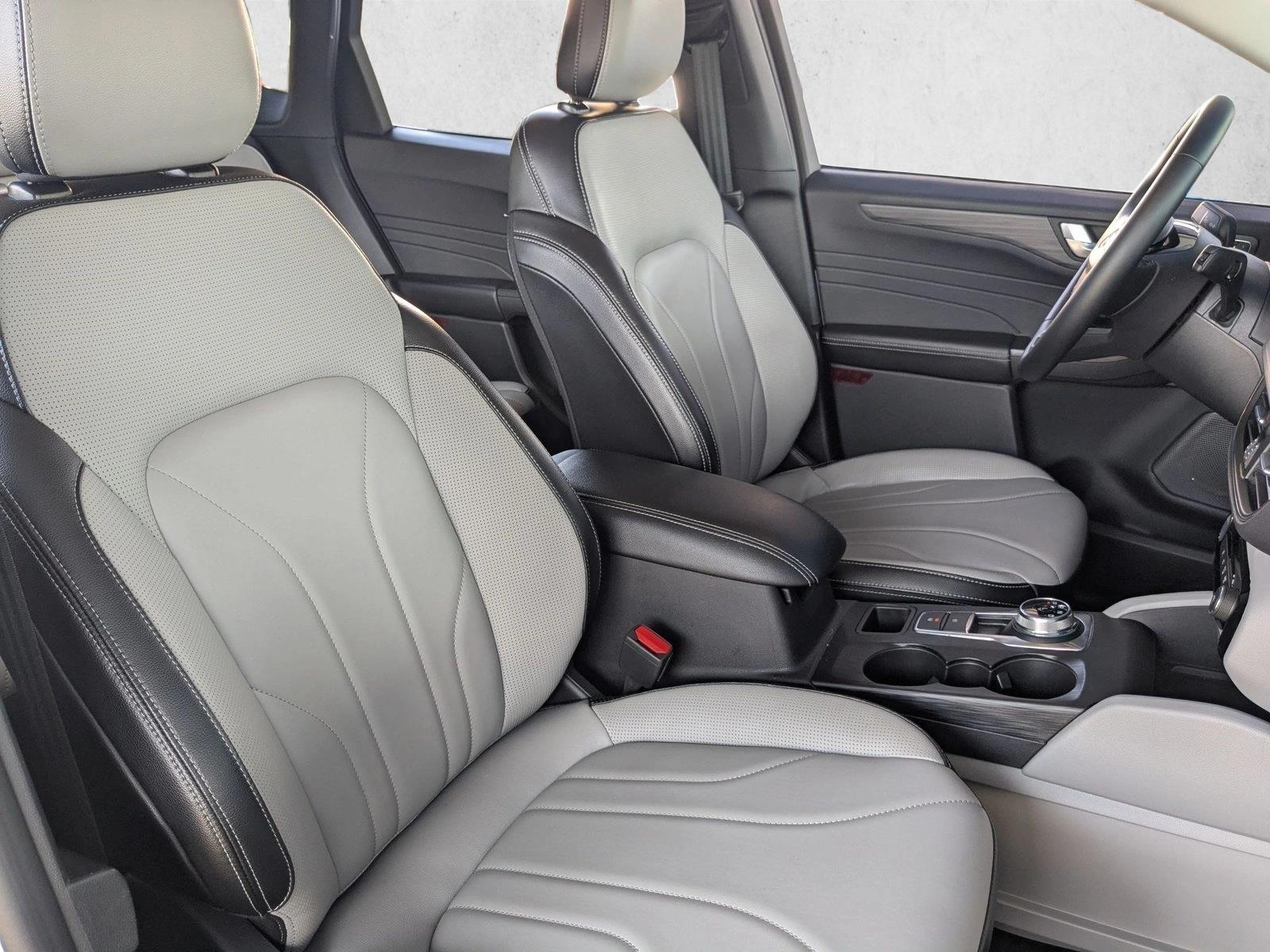 2025 Ford Escape Plug-in hybrid PHEV - Photo 23