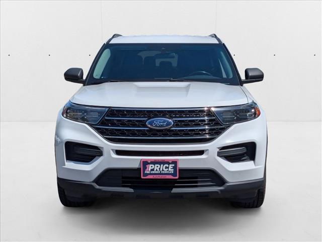 2020 Ford Explorer XLT photo 2
