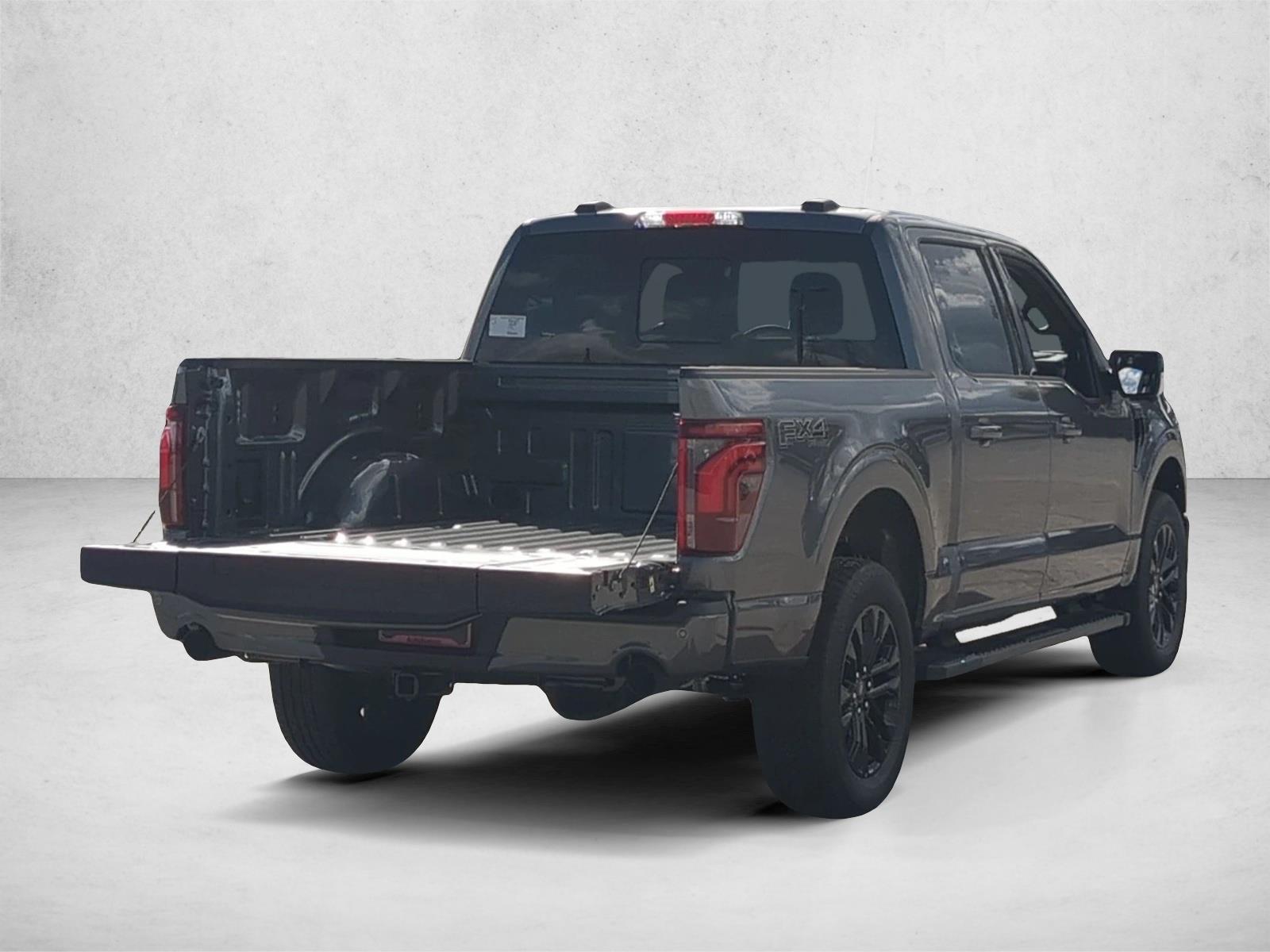 New 2026 Ford F-150 LARIAT Truck SuperCrew Cab