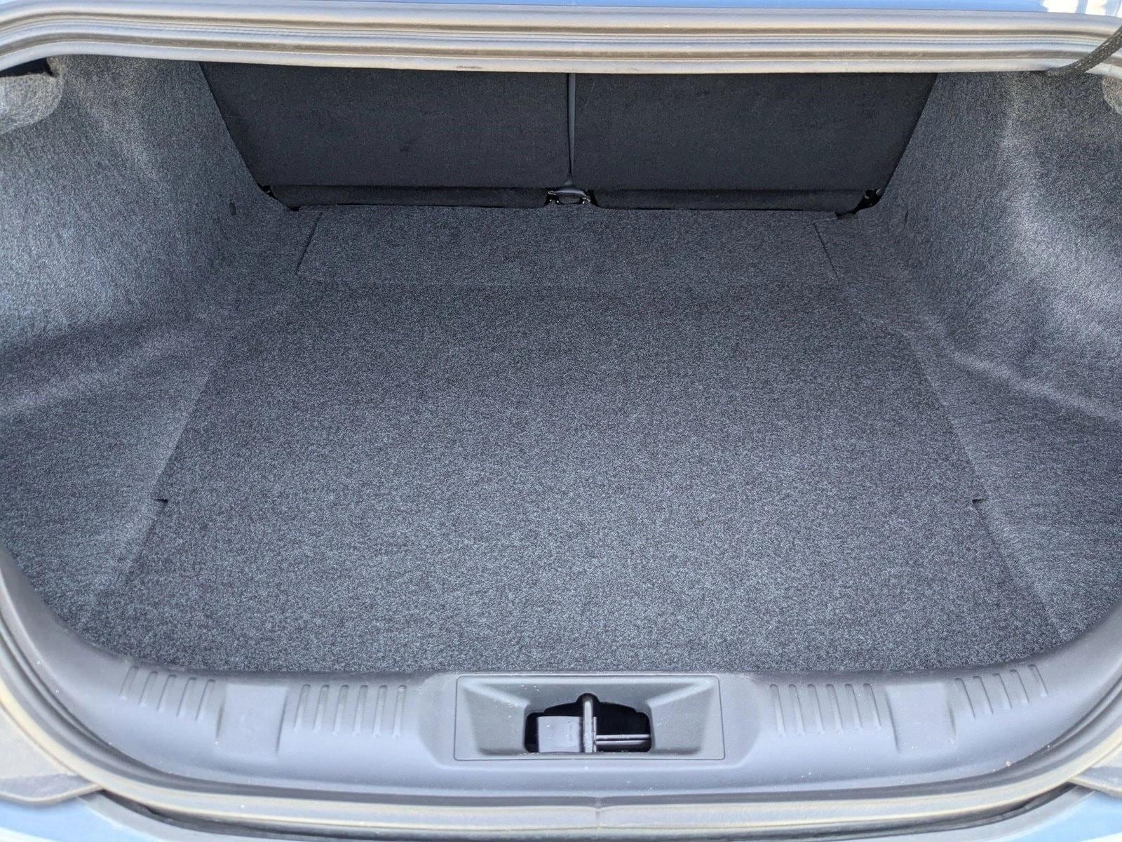 2024 Ford Mustang EcoBoost photo 6