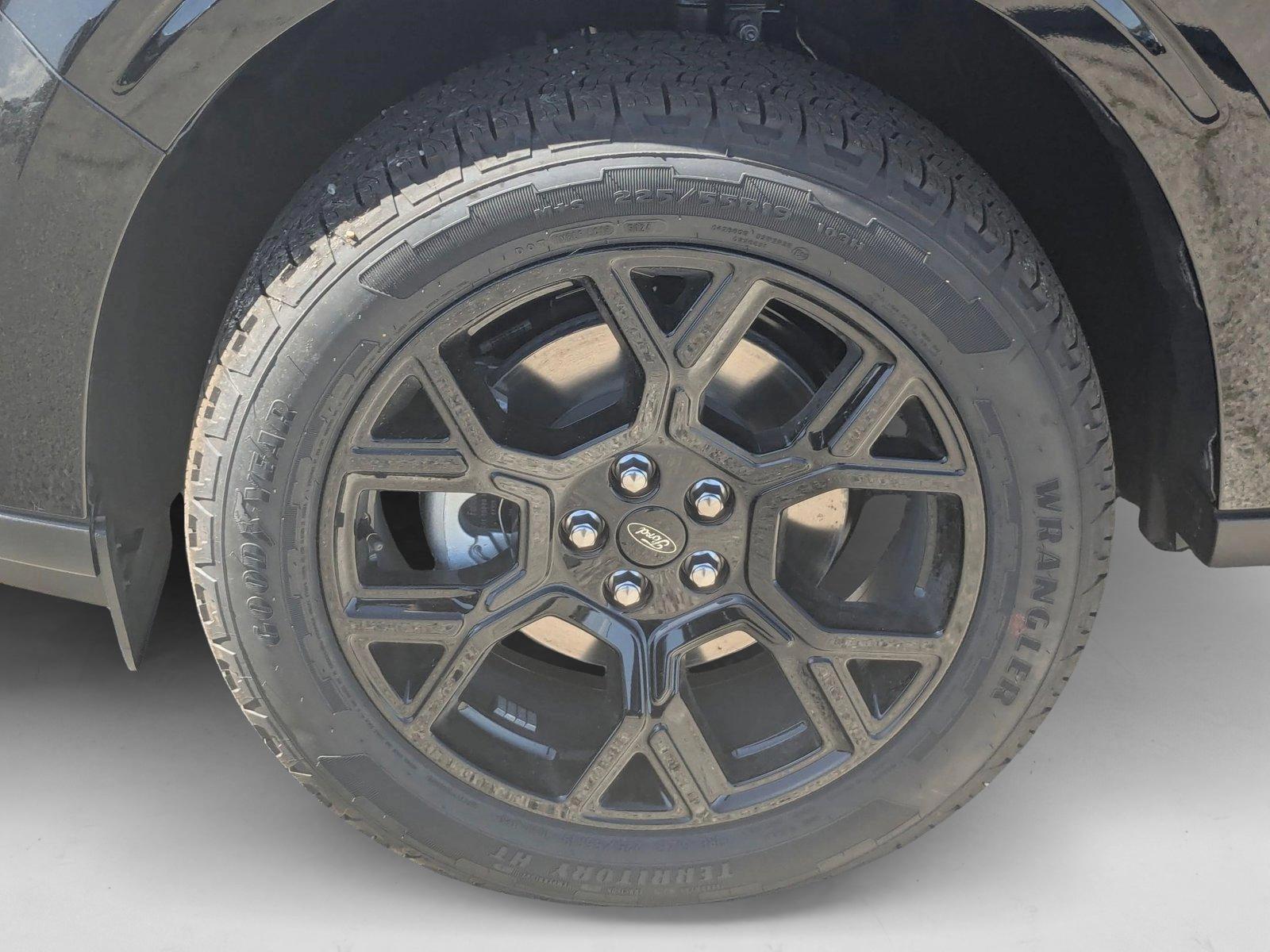2025 Ford Maverick XLT - Photo 10