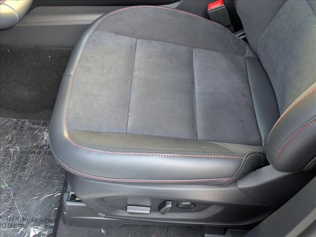 2025 Ford Explorer ST photo 4