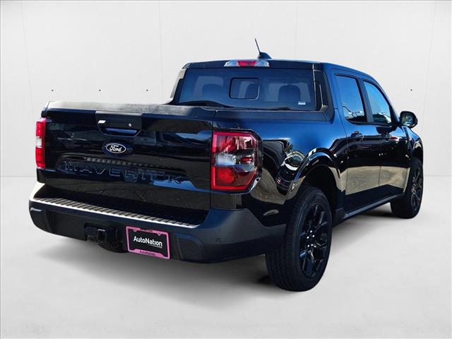 2025 Ford Maverick Lariat photo 2