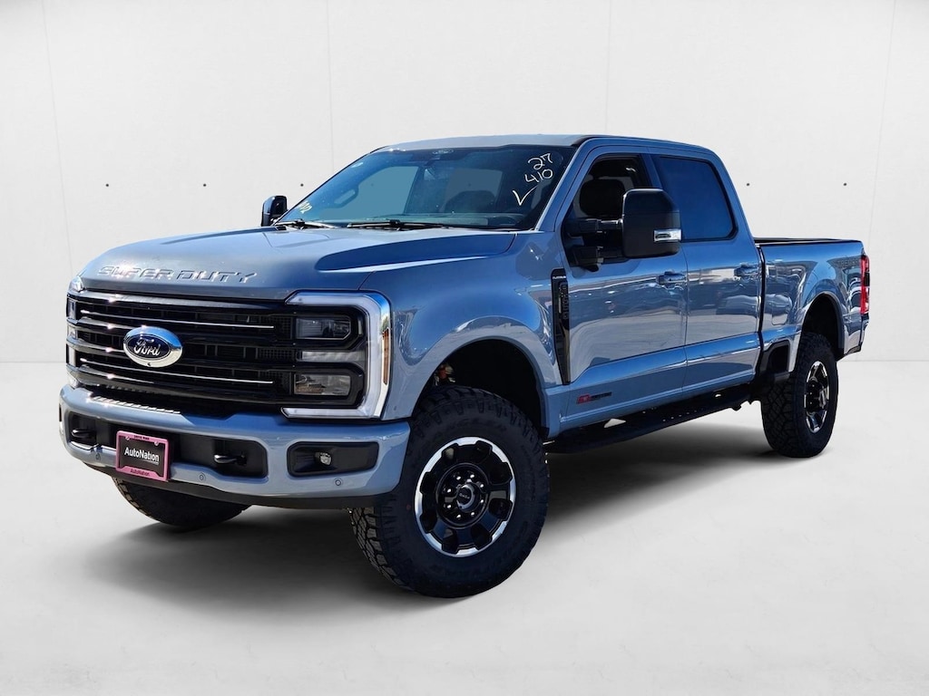 New 2025 Ford F-250 Platinum Truck Crew Cab